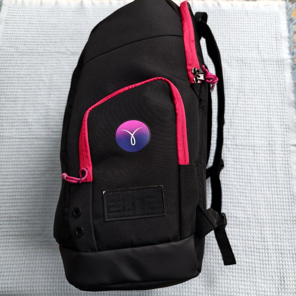 🌞NWT🌞Nike Backpack | Lightweight Multifunctional Backpack | Basketball Bag - Picture 2 of 9